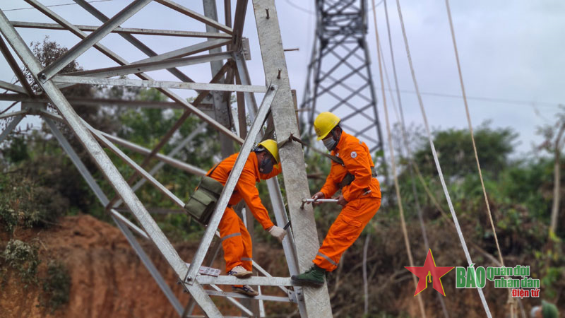 Đóng điện thông tuyến đường dây 110kv Mường Lay – Điện Biên