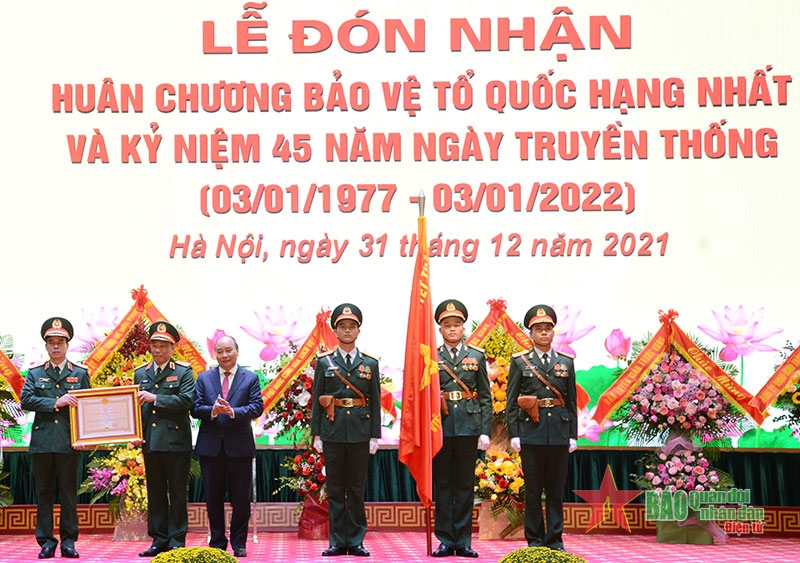 Chủ tịch nước Nguyễn Xuân Phúc: Tiếp tục xây dựng Học viện Quốc phòng vững mạnh toàn diện, chính quy, tiên tiến,mẫu mực