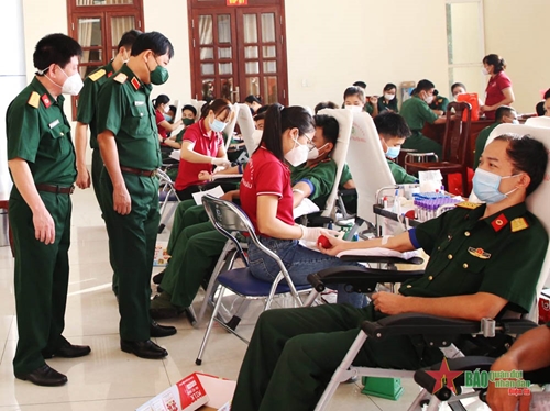 Trường Sĩ quan Lục quân 2 phát động phong trào hiến máu tình nguyện năm 2022