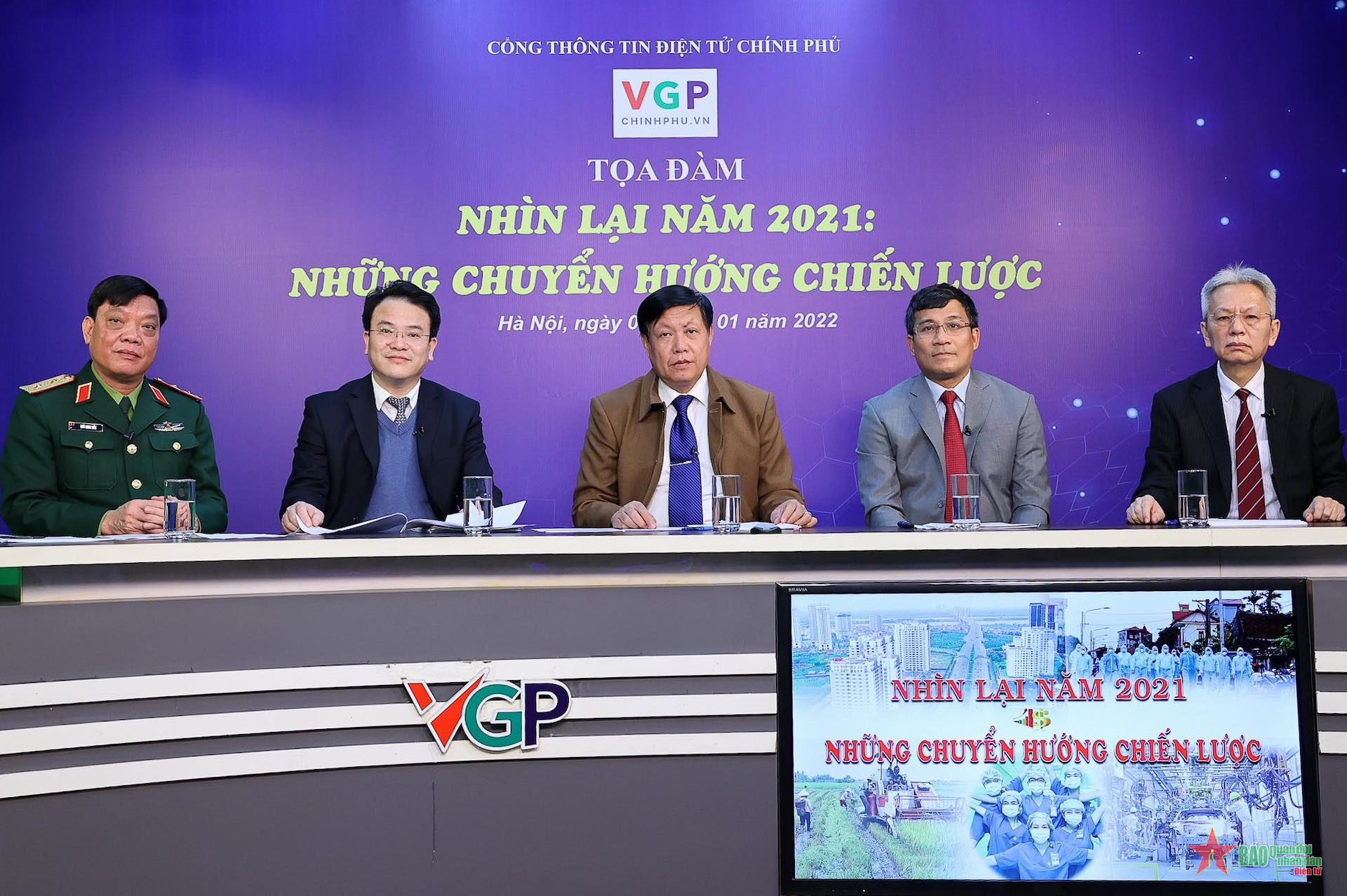 Những chuyển hướng chiến lược trong phòng, chống Covid-19