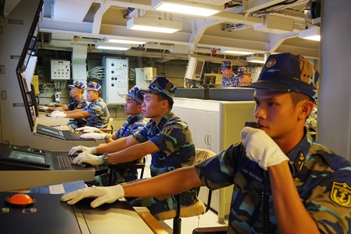 Lữ đoàn 162, Vùng 4 Hải quân: Làm chủ vững chắc những tàu chiến hiện đại