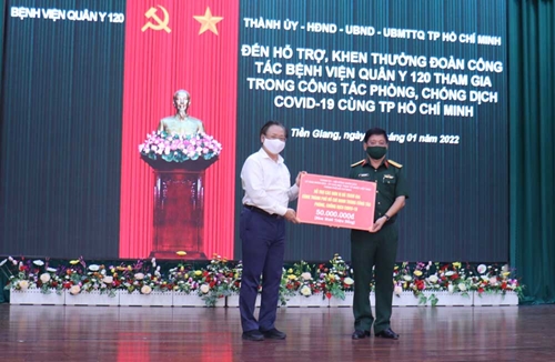 TP Hồ Chí Minh khen thưởng Bệnh viện Quân y 120 có thành tích xuất sắc trong công tác phòng, chống dịch Covid-19