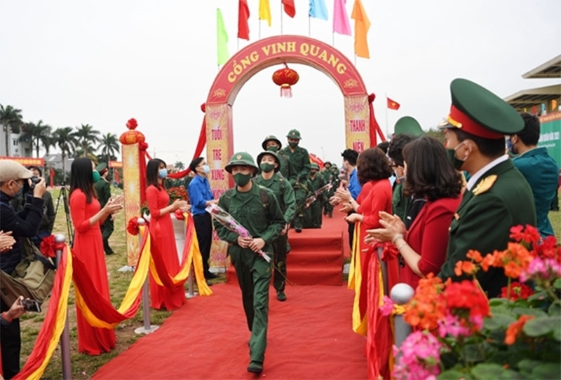 Ông Thanh mắng cháu Ông Thanh mắng cháu