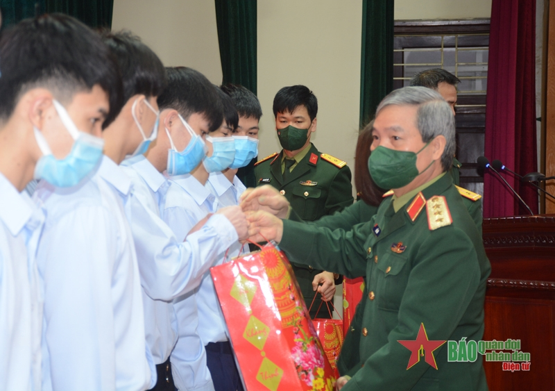 Tiễn quân nhân hoàn thành nghĩa vụ quân sự, xuất ngũ về địa phương năm 2022