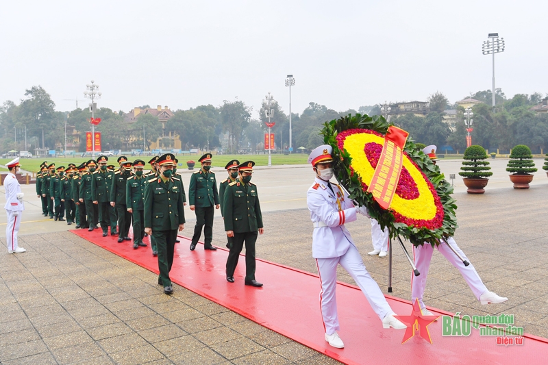 Thượng tướng Nguyễn Tân Cương kiểm tra và làm việc tại Bộ tư lệnh Bảo vệ Lăng Chủ tịch Hồ Chí Minh