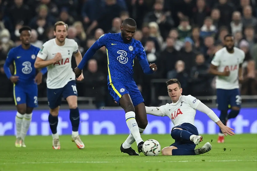 Chelsea giành vé vào chung kết Cúp Liên đoàn Anh