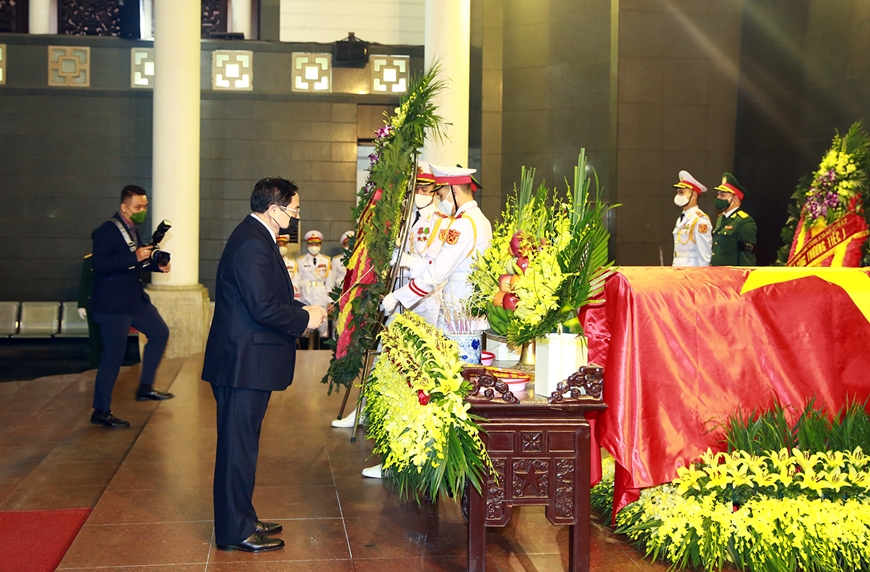 Tổ chức trọng thể Lễ tang đồng chí Nguyễn Côn
