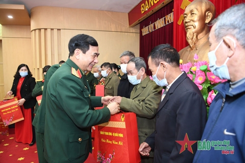 Đại tướng Phan Văn Giang thăm, chúc Tết tại Vĩnh Phúc và Hưng Yên