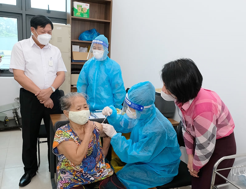 Ca nhiễm Covid tối 23-1: Thêm 14.978 ca nhiễm mới; Nghệ An, Phú Thọ, Quảng Nam F0 tăng mạnh