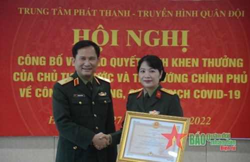 Trung tâm Phát thanh - Truyền hình Quân đội đón nhận Huân chương Bảo vệ Tổ quốc hạng Ba