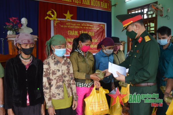 Xuân đoàn kết - Tết ấm tình quân quân 