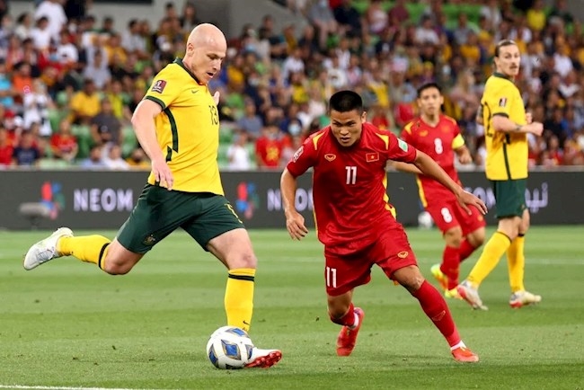 Chơi quyết tâm, đội tuyển Việt Nam vẫn thua đậm Australia