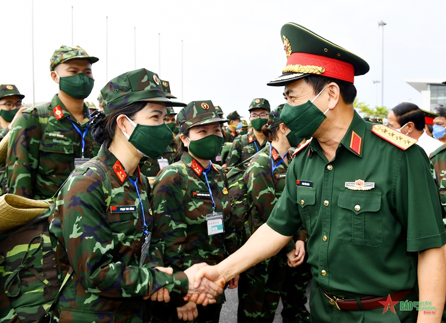 Bộ trưởng Bộ Quốc phòng gửi thư chúc Tết cán bộ, chiến sĩ toàn quân