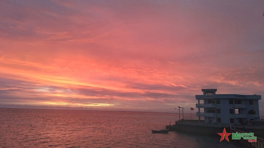 Tết ở “tứ cực”

