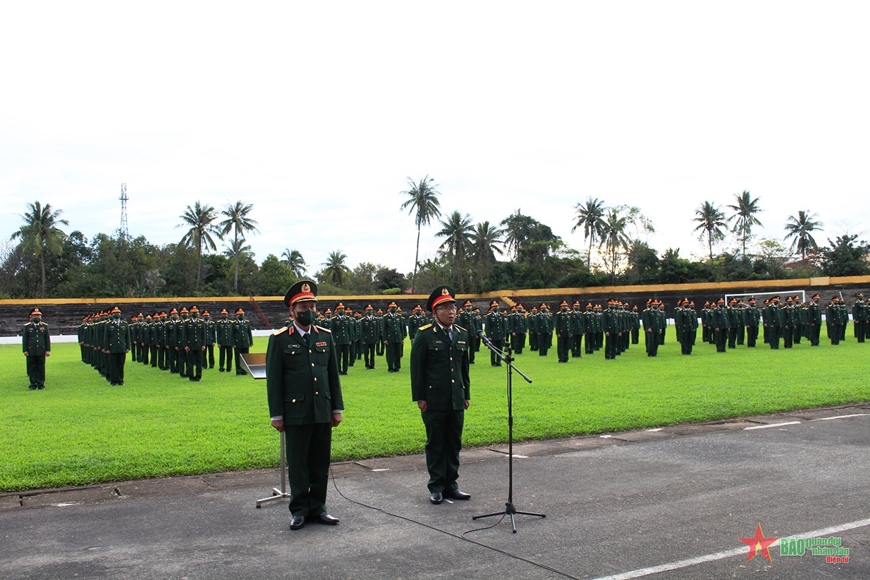 Lễ chào cờ đánh dấu sự truyền thống cả nước, một hoạt động quan trọng để thể hiện lòng tôn kính tới cờ và quốc gia. Năm 2024, lễ kỷ niệm 100 năm ngày Quốc Khánh được tổ chức tại Việt Nam, một sự kiện đầy mong đợi của toàn bộ quốc dân. Sự kiện này cũng cho thấy sự phát triển mạnh mẽ của đất nước Việt Nam.