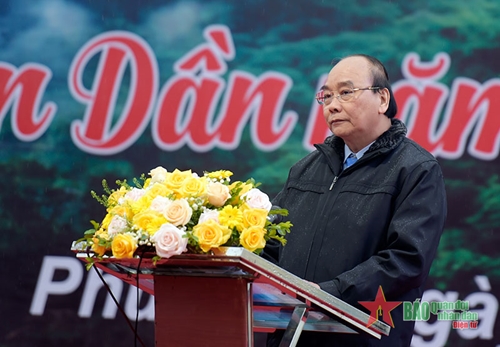 Chủ tịch nước Nguyễn Xuân Phúc phát động Tết trồng cây “Đời đời nhớ ơn Bác Hồ” Xuân Nhâm Dần 2022 tại Đền Hùng