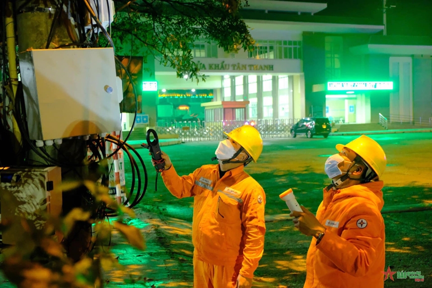 Bảo đảm cung cấp điện an toàn, ổn định trong kỳ nghỉ Tết