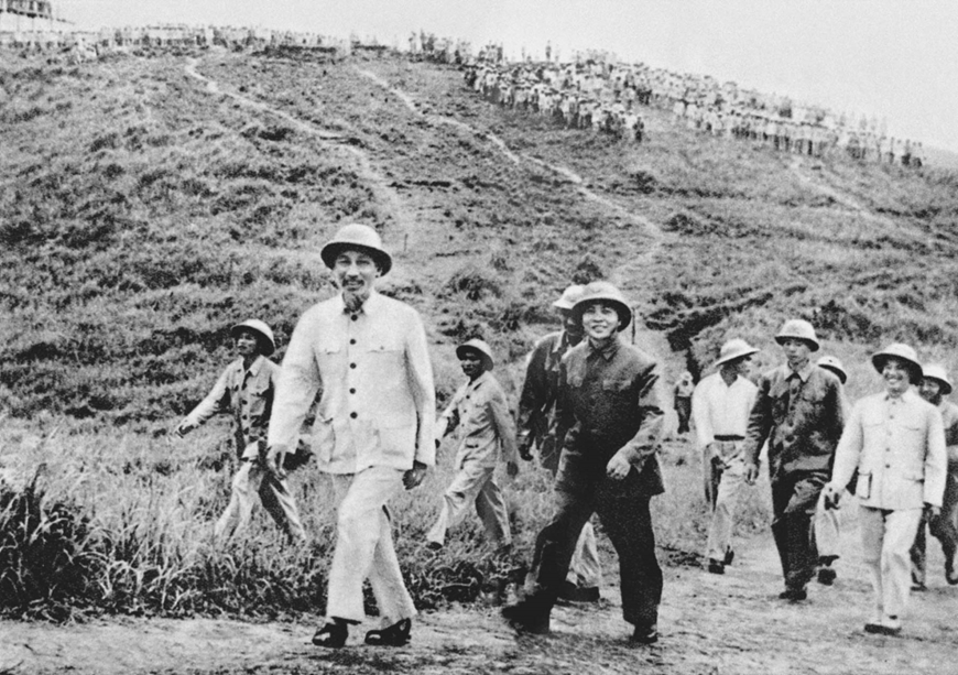 25-2-1952: Ngày thành lập Lữ đoàn 649 Cục Vận tải