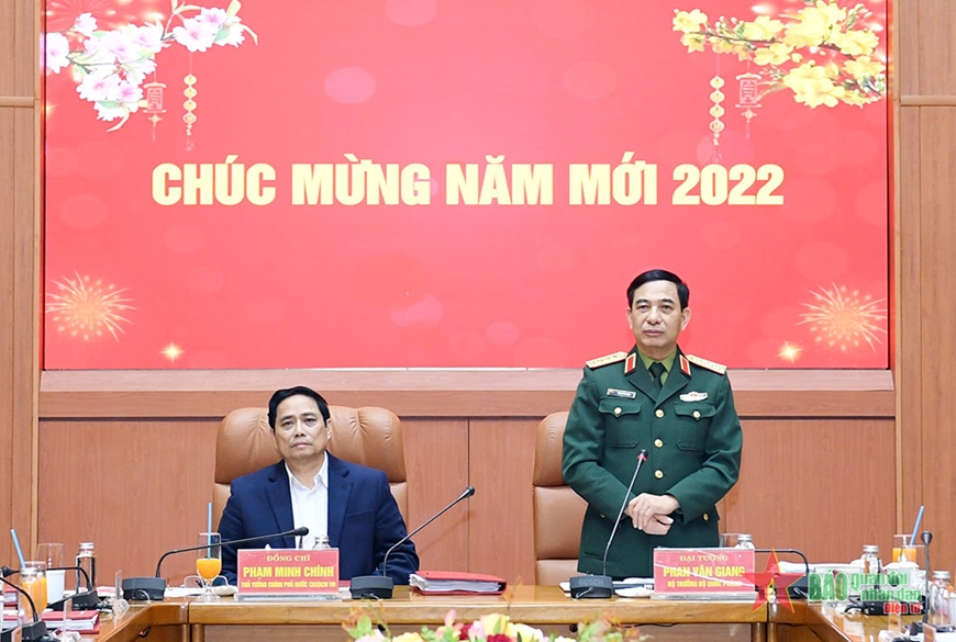 Thủ tướng Chính phủ Phạm Minh Chính làm việc với Bộ Quốc phòng