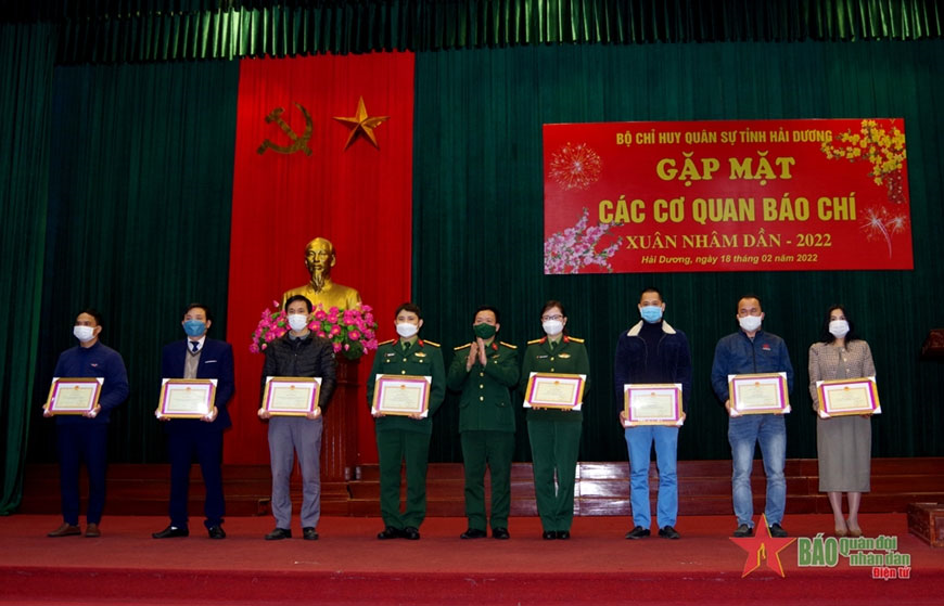 Bộ Chỉ huy quân sự tỉnh Hải Dương gặp mặt các cơ quan báo chí đầu năm 2022
