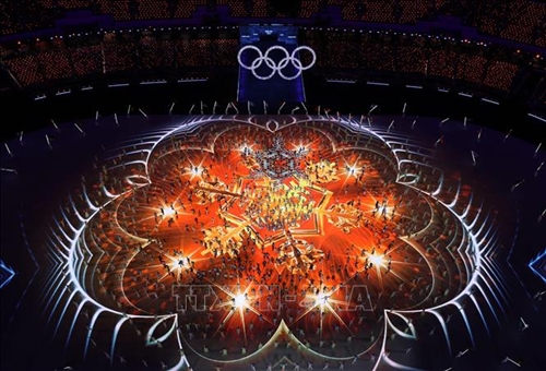 Lễ bế mạc Olympic mùa Đông Bắc Kinh 2022: Rực rỡ sắc màu, đậm nét văn hóa nước chủ nhà

