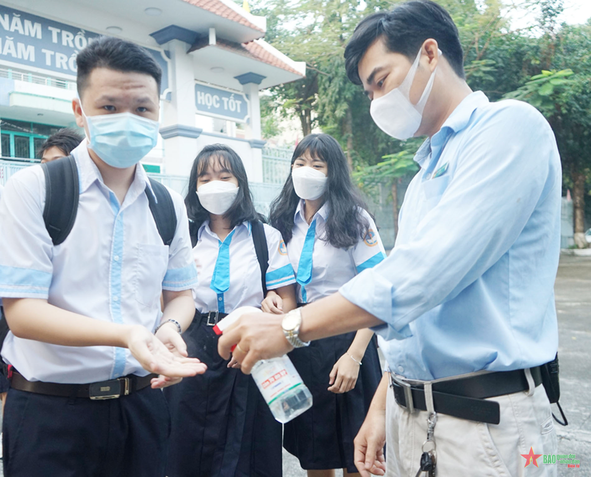 TP Hồ Chí Minh hướng dẫn kiểm soát dịch trong cơ sở giáo dục