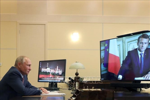 Tổng thống Nga V.Putin điện đàm với nhiều nhà lãnh đạo trên thế giới