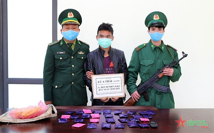 Thanh Hóa bắt đối tượng tàng trữ, vận chuyển 6.000 viên ma túy tổng hợp