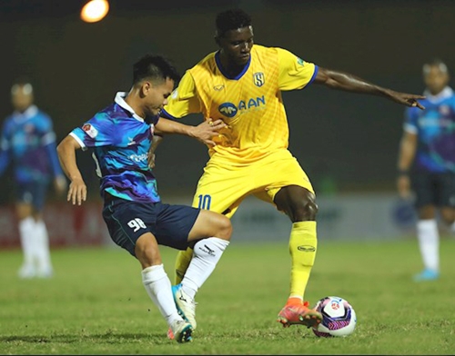 Kết quả vòng 2 V-League 2022: “Đại gia” Bình Định gây bất ngờ