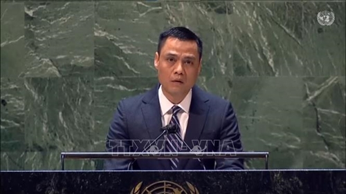 Việt Nam kêu gọi đối thoại, bảo vệ người dân tại phiên họp đặc biệt của Đại hội đồng Liên hợp quốc về Ukraine