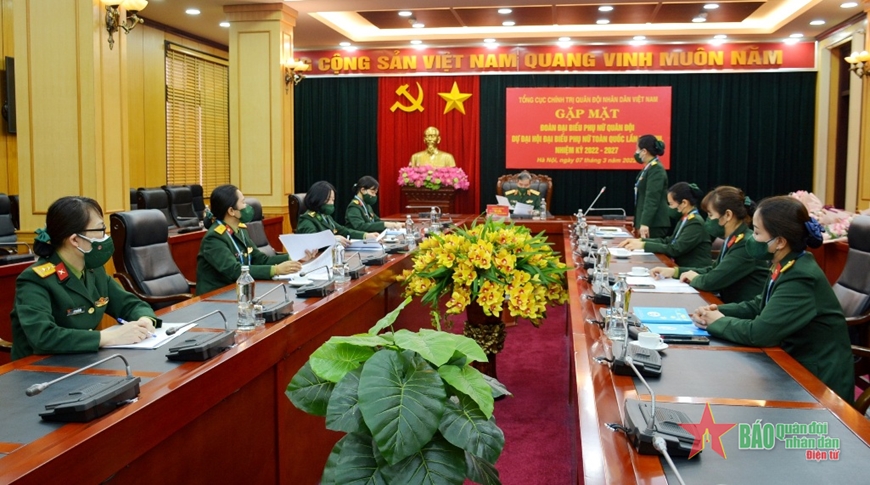 Tổng cục Chính trị gặp mặt Đoàn đại biểu Phụ nữ Quân đội dự Đại hội đại biểu Phụ nữ toàn quốc lần thứ XIII