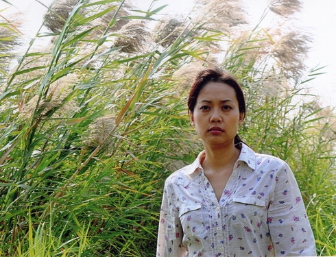 Chào mừng đến với thế giới điện ảnh Việt Nam, nơi khơi dậy sự nghiệp của nhiều nữ diễn viên tài năng và nổi tiếng nhất. Họ đem đến cho khán giả những câu chuyện, những cảm xúc và những kỷ niệm khó quên qua từng bộ phim. Hãy cùng đến với hình ảnh con người xinh đẹp và tài năng này!