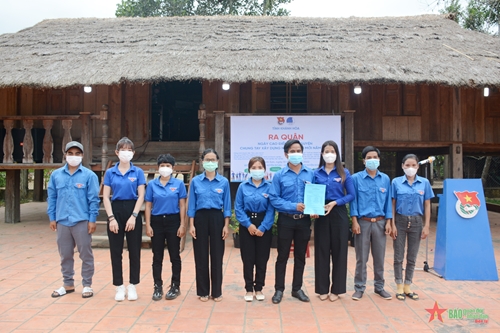 Tuổi trẻ Khánh Hòa ra quân tình nguyện tham gia xây dựng nông thôn mới