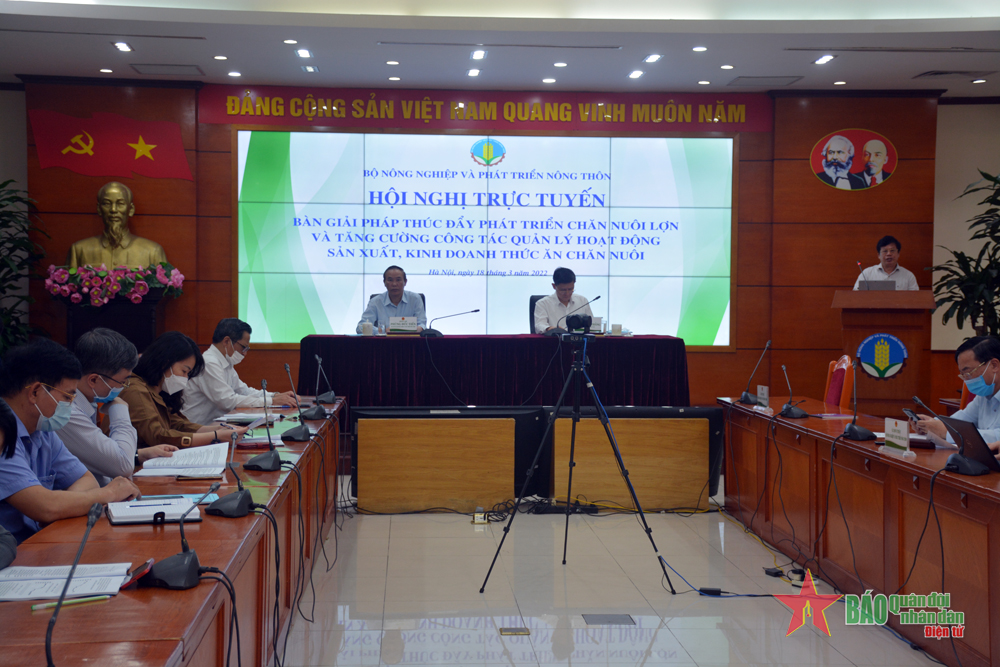 Tận dụng phụ phẩm trong nông nghiệp để sản xuất, chế biến thức ăn chăn nuôi