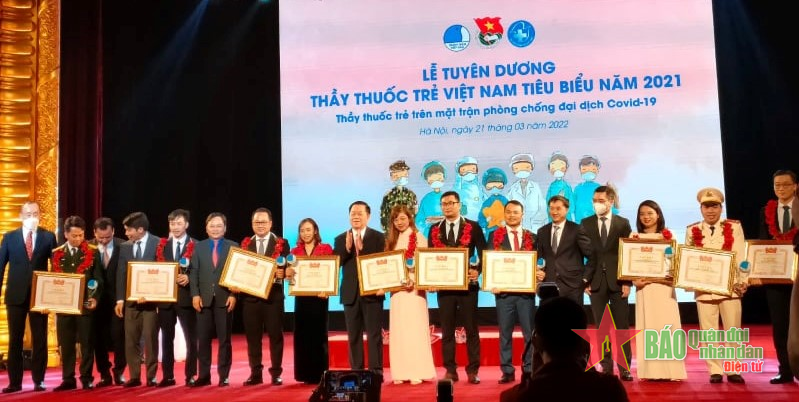 Vinh danh 10 Thầy thuốc trẻ Việt Nam tiêu biểu năm 2021