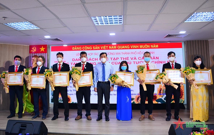 Khắc phục tác động dịch bệnh, giữ vững thị phần tại thị trường bán lẻ Việt Nam