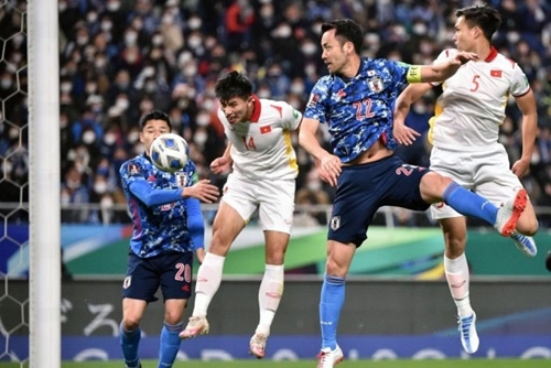 Cầm hòa đội tuyển Nhật Bản với tỷ số 1-1, đội tuyển Việt Nam tạo nên cột mốc lịch sử
