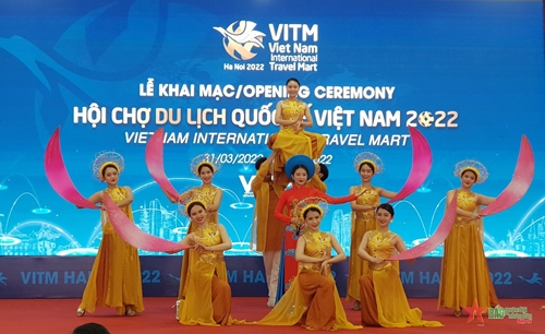 Thời cơ thúc đẩy phục hồi du lịch Việt Nam