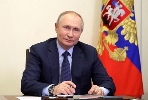 Tổng thống V.Putin: Nga có thể tự chủ việc cung cấp năng lượng cho thế giới