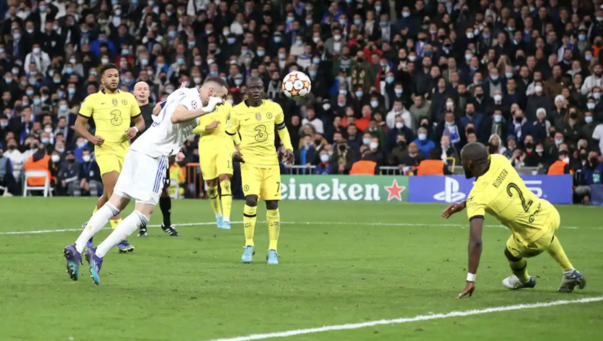 Bàn thắng trong hiệp phụ của Benzema biến Chelsea thành cựu vương