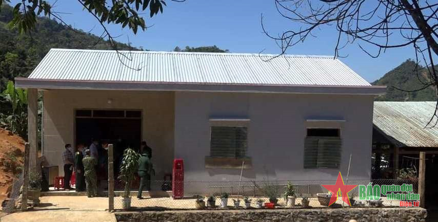 Nhà chống bão cho người dân