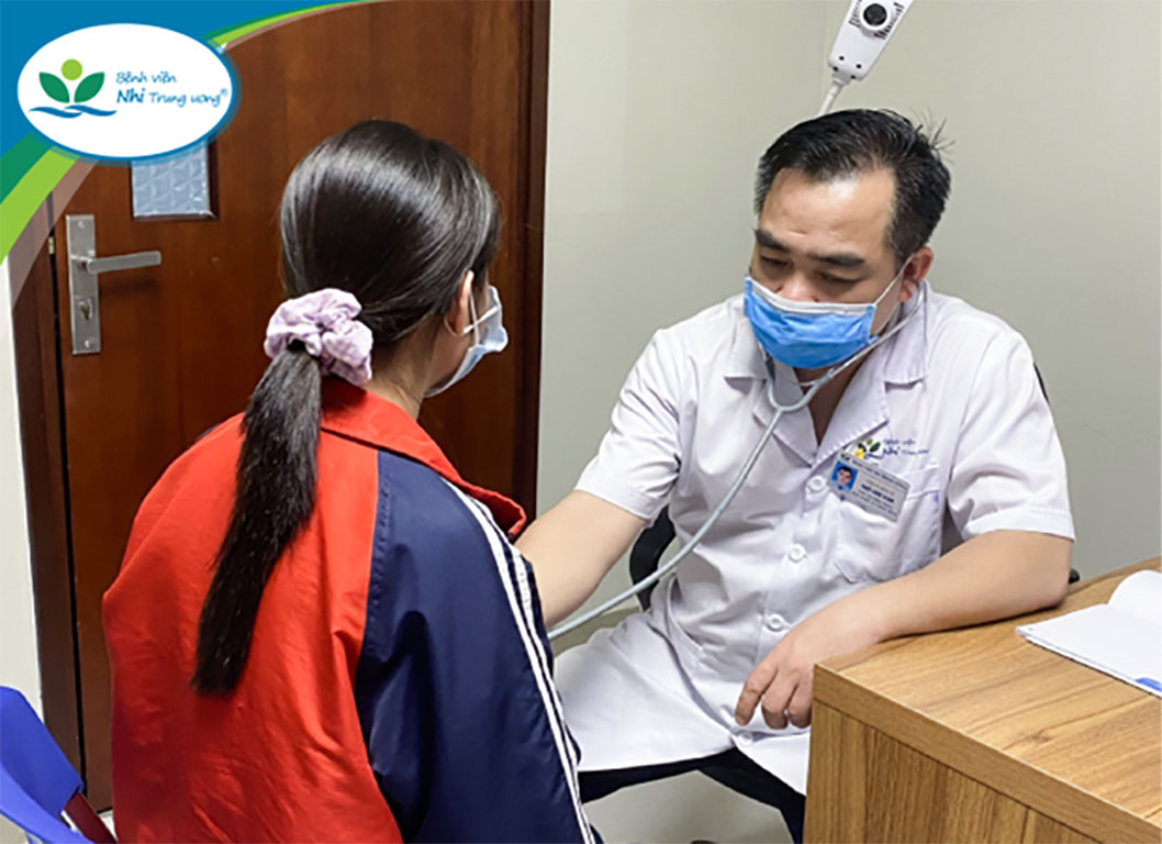 Hãy lắng nghe và chia sẻ cùng con