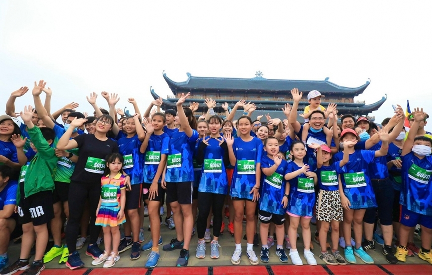 Giải marathon vì an toàn giao thông