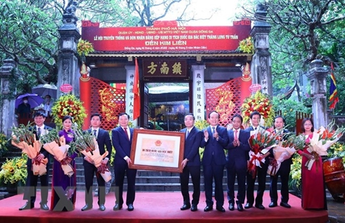 Đón Bằng xếp hạng Di tích quốc gia đặc biệt Thăng Long tứ trấn-đền Kim Liên