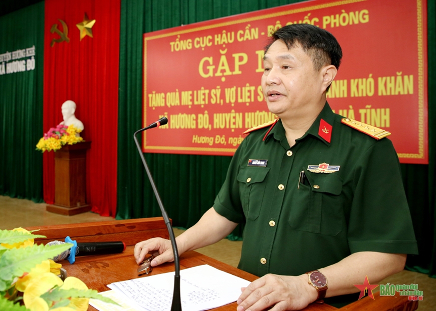 Tổng cục Hậu cần tri ân, hỗ trợ cho 5 gia đình chính sách đặc biệt tại Hà Tĩnh