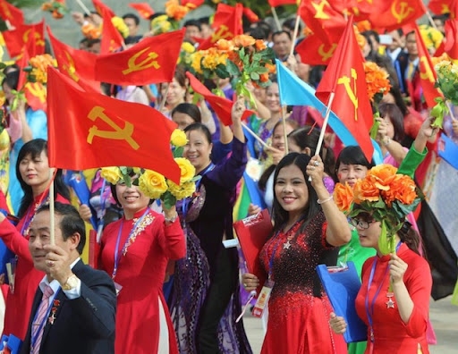 Đấu tranh, đẩy lùi lối sống thực dụng trong một bộ phận cán bộ, đảng viên