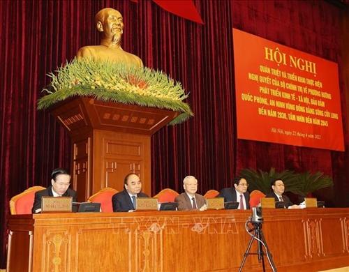 Tổng Bí thư Nguyễn Phú Trọng chủ trì Hội nghị quán triệt và triển khai thực hiện Nghị quyết số 13-NQ/TW của Bộ Chính trị