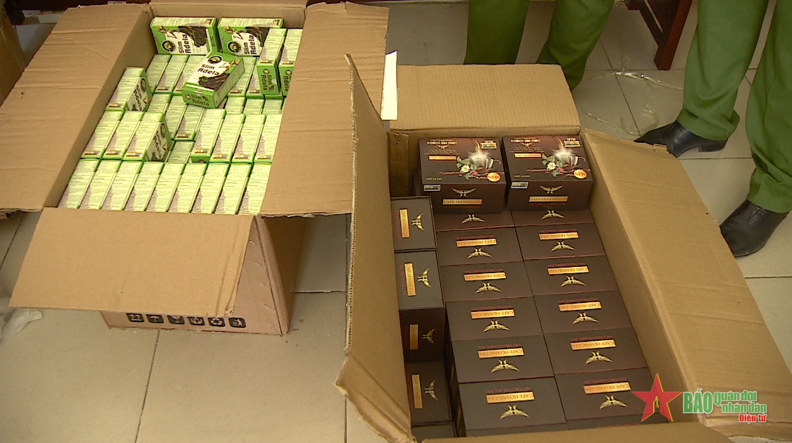   Tiền mất, tật mang vì... giảm cân bằng sản phẩm chứa chất cấm