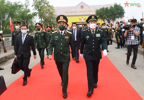 Giao lưu hữu nghị quốc phòng biên giới Việt Nam - Trung Quốc lần thứ 7 chính thức bắt đầu