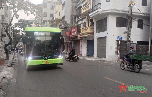 Hà Nội: Hơn 100 lượt xe buýt tăng cường trong dịp nghỉ lễ 30-4 và 1-5


